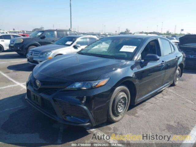 TOYOTA CAMRY SE NIGHTSHADE EDITION, 4T1G11AK6PU138531