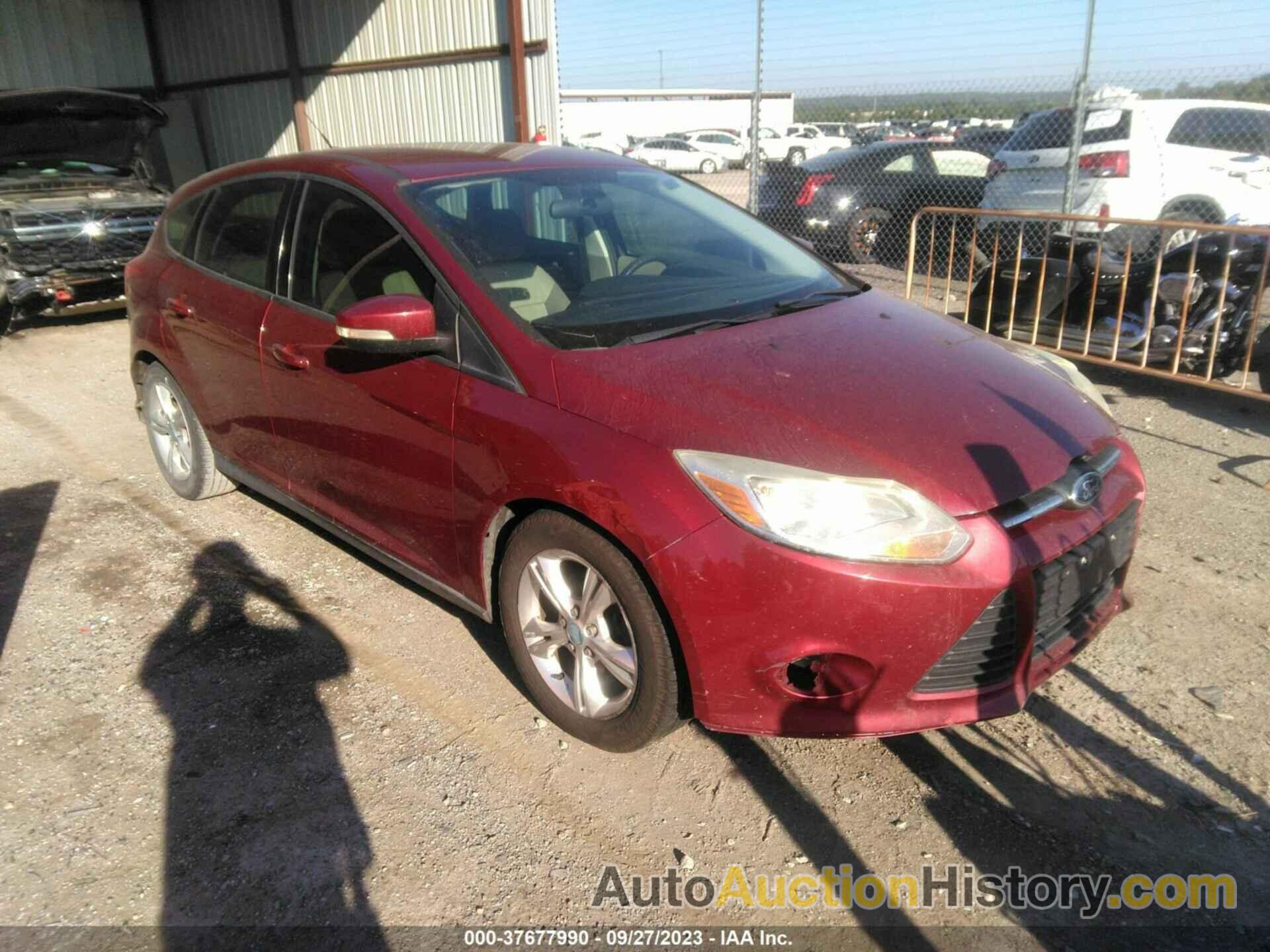 FORD FOCUS SE, 1FADP3K25DL204235