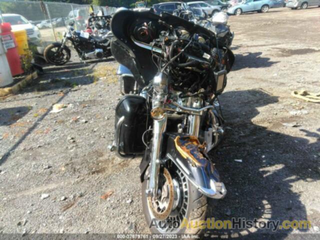 HARLEY-DAVIDSON FLHTK ELECTRA GLIDE ULTRA LTD, 1HD1KEM11CB624461