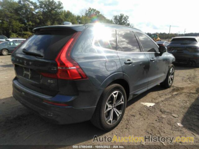 VOLVO XC60 B5 MOMENTUM, YV4L12RKXN1047125