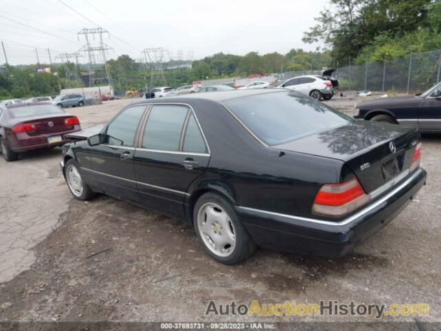 MERCEDES-BENZ S 500, WDBGA51G3WA387911