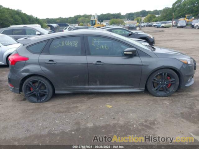 FORD FOCUS ST, 1FADP3L92GL226175