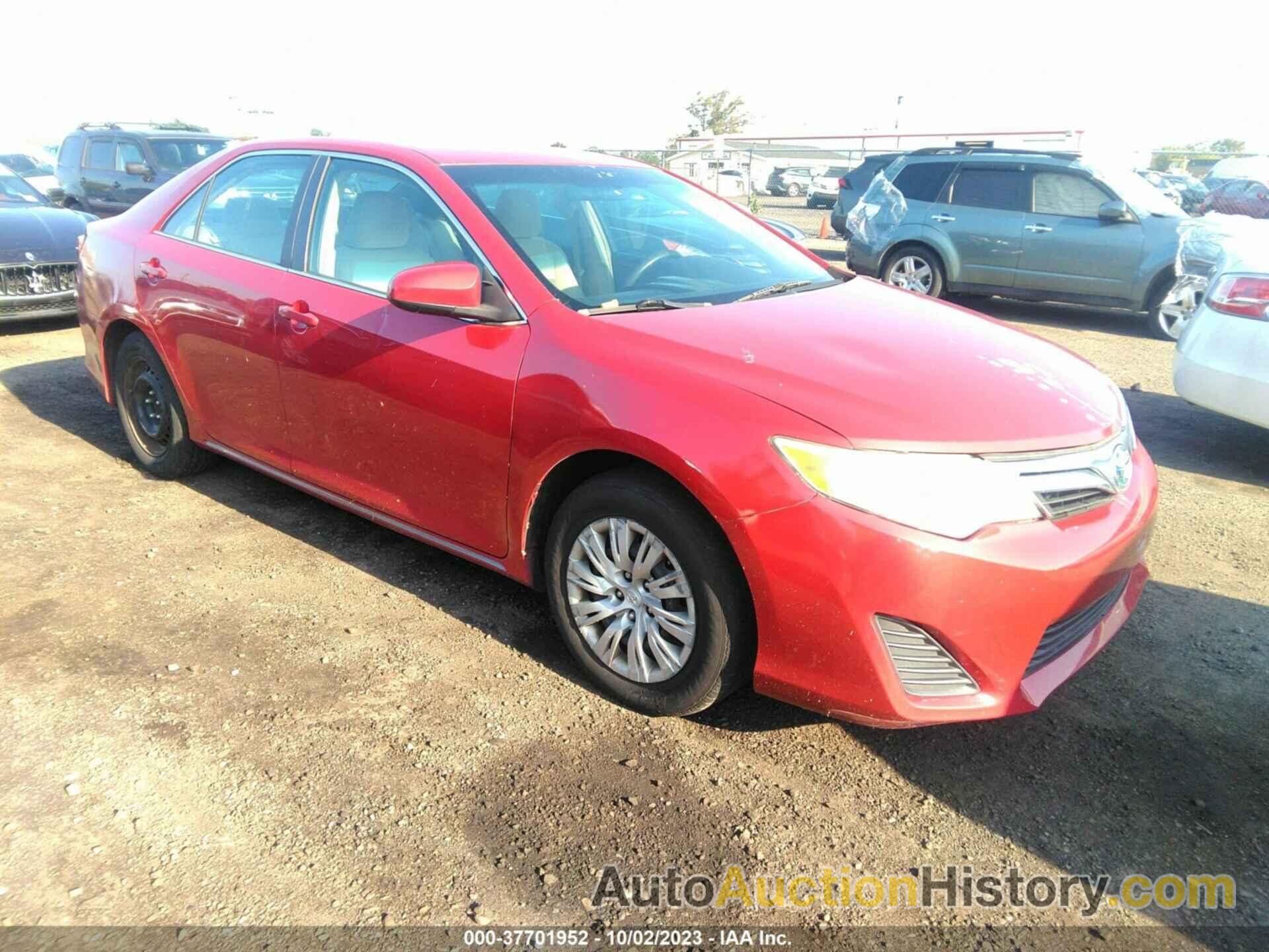 TOYOTA CAMRY LE, 4T4BF1FK9CR193995