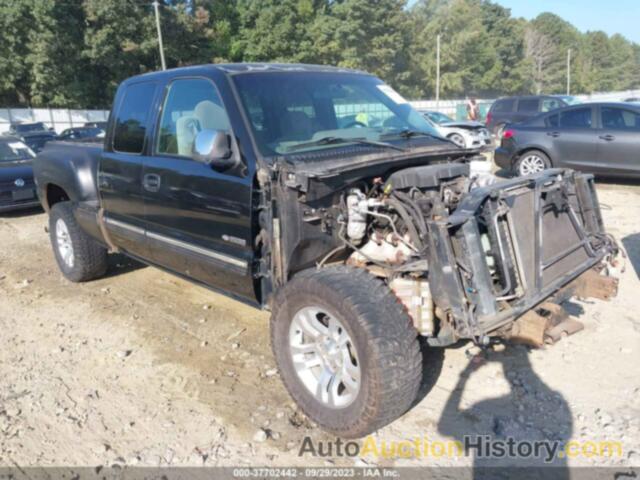 CHEVROLET SILVERADO 1500 LS, 2GCEC19T1Y1286974