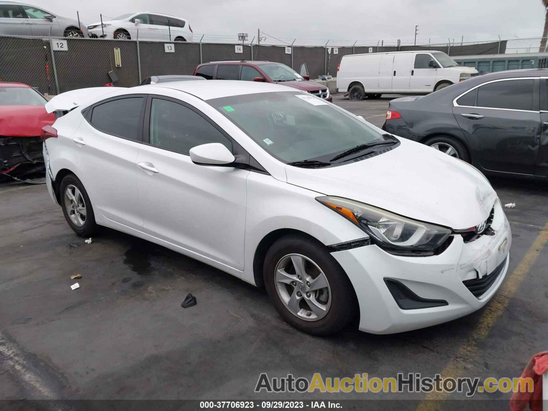 HYUNDAI ELANTRA SE, 5NPDH4AE7FH643016