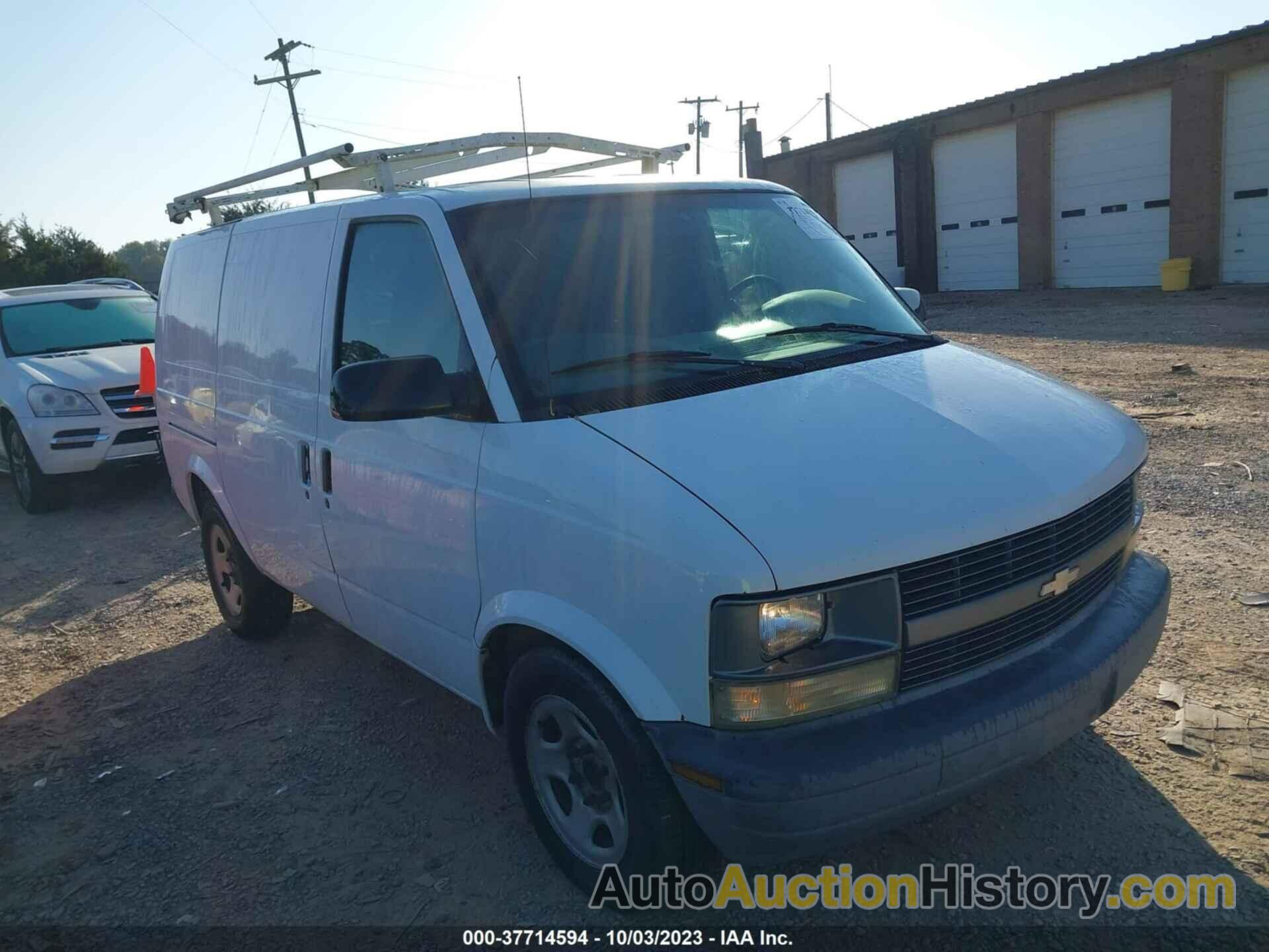 CHEVROLET ASTRO CARGO VAN, 1GCDM19X13B119700