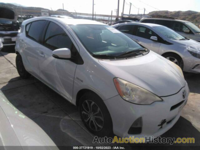 TOYOTA PRIUS C TWO, JTDKDTB31D1555660