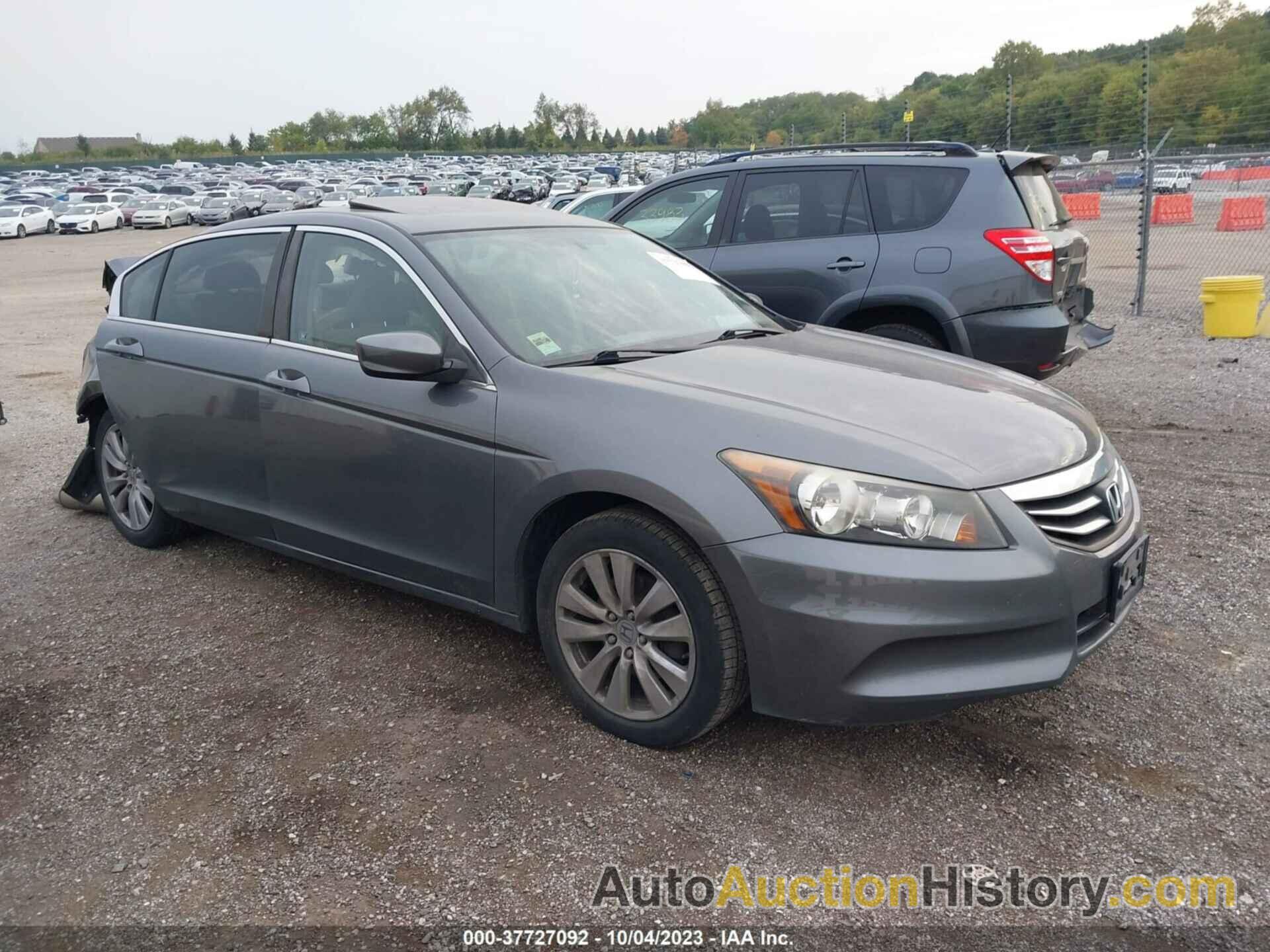 HONDA ACCORD SDN EX, 1HGCP2F74CA156423