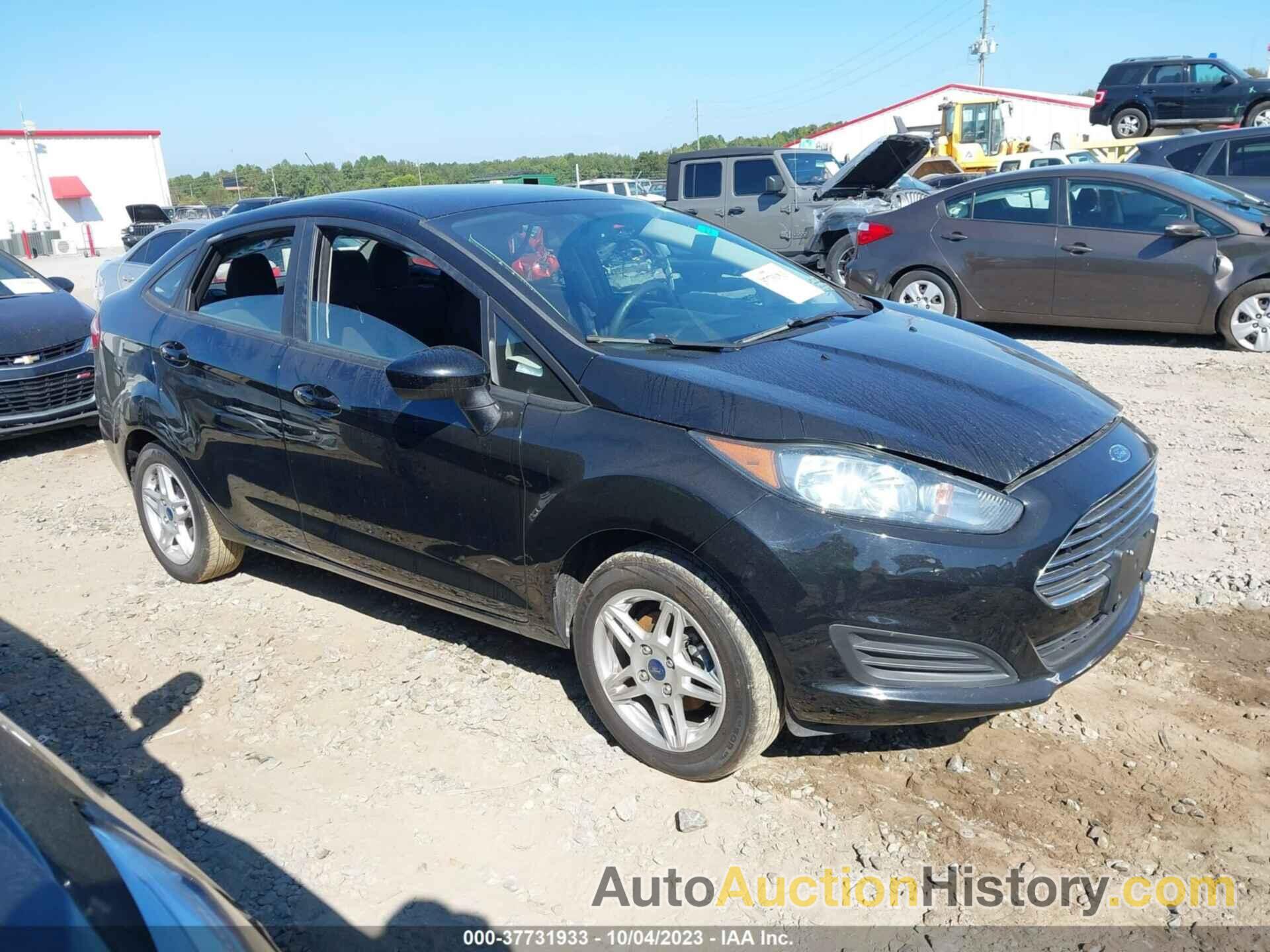 FORD FIESTA SE, 3FADP4BJ5KM126225