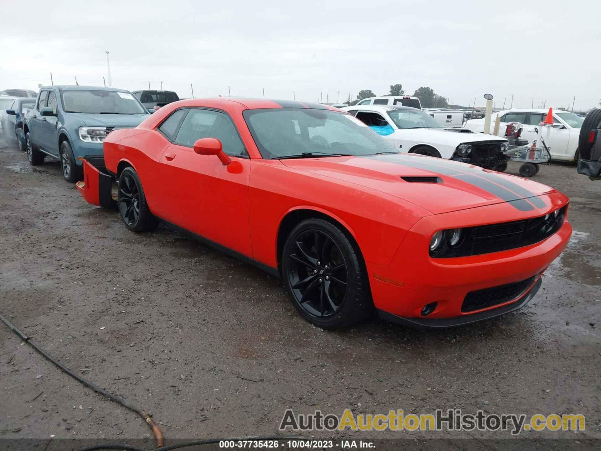 DODGE CHALLENGER SXT PLUS, 2C3CDZAG4JH116563