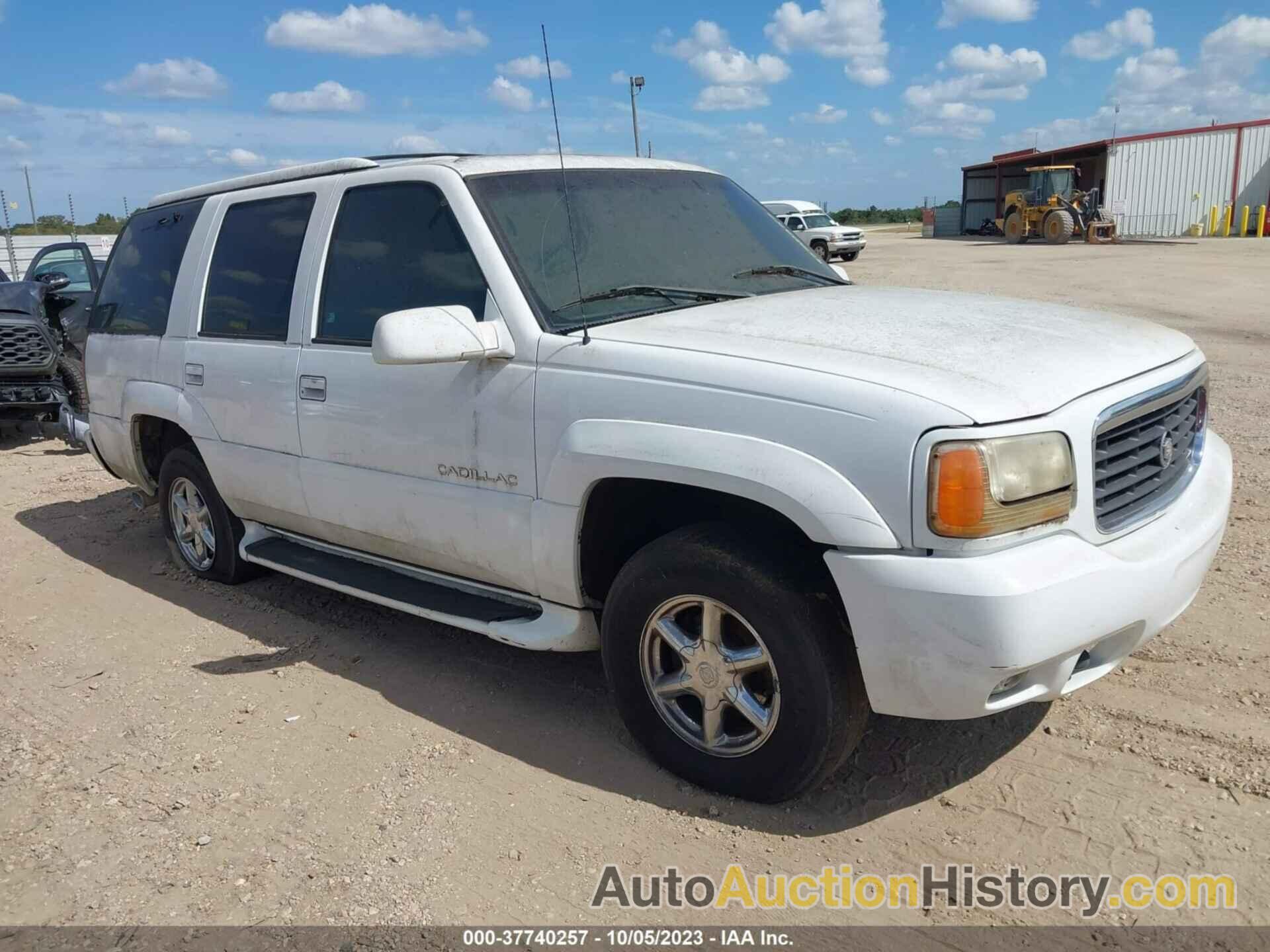 CADILLAC ESCALADE, 1GYEK63R7YR187302