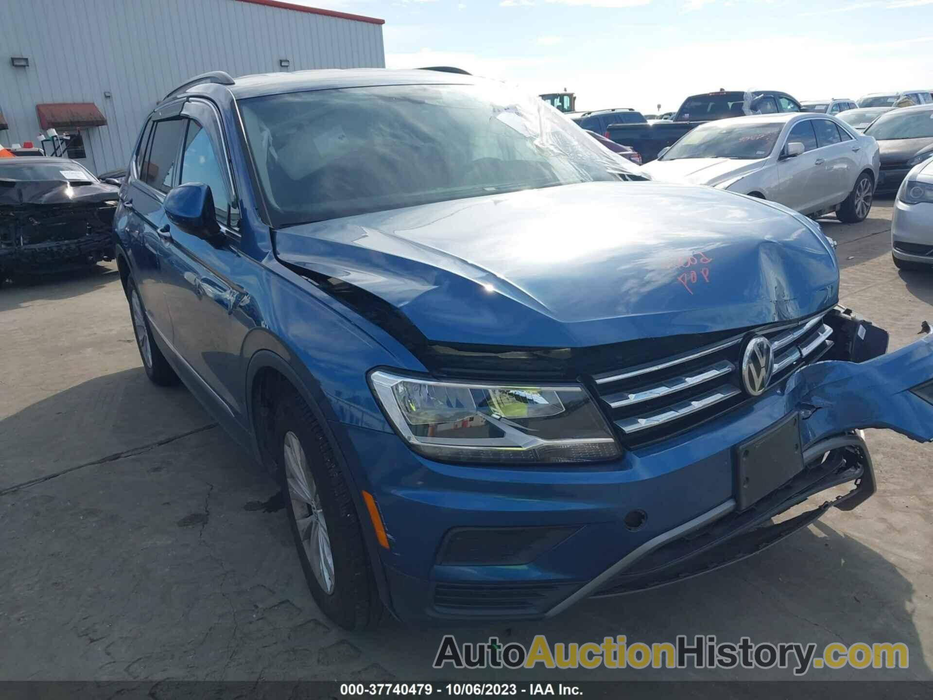 VOLKSWAGEN TIGUAN SEL/SE, 3VV3B7AX8JM054559