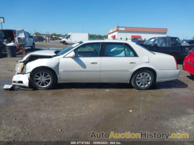 CADILLAC DTS 1SA, 1G6KD57Y39U122625