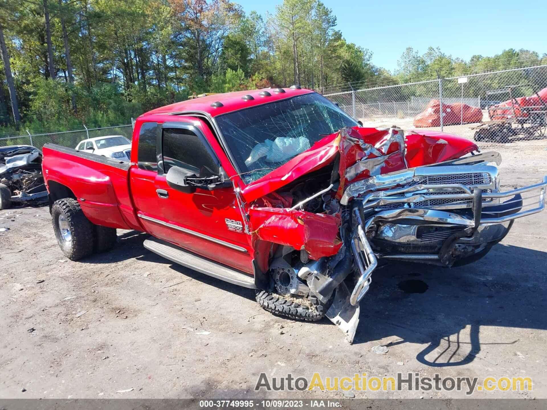 DODGE RAM 3500, 1B7MC3362YJ167802