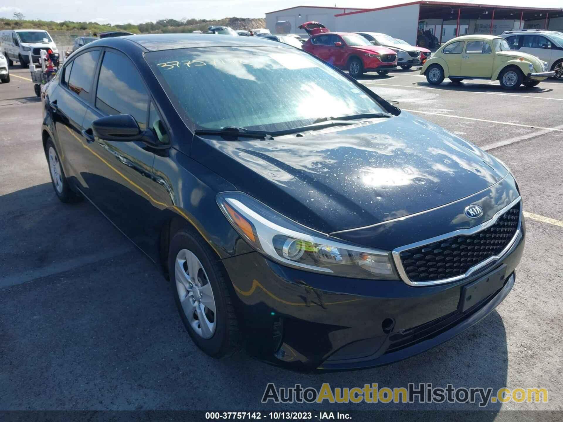 KIA FORTE LX, 3KPFK4A73JE242832