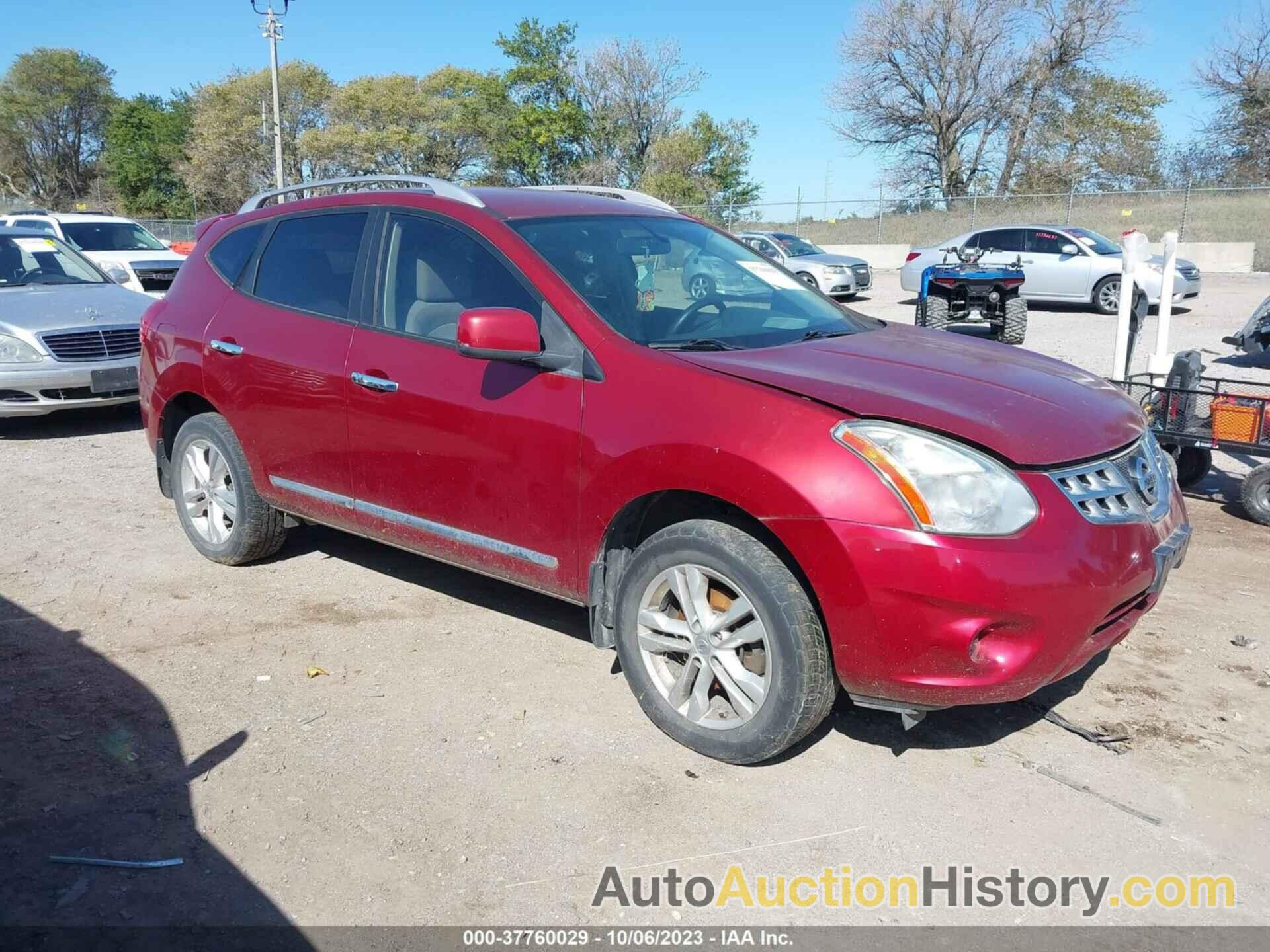 NISSAN ROGUE SV, JN8AS5MT4CW252565