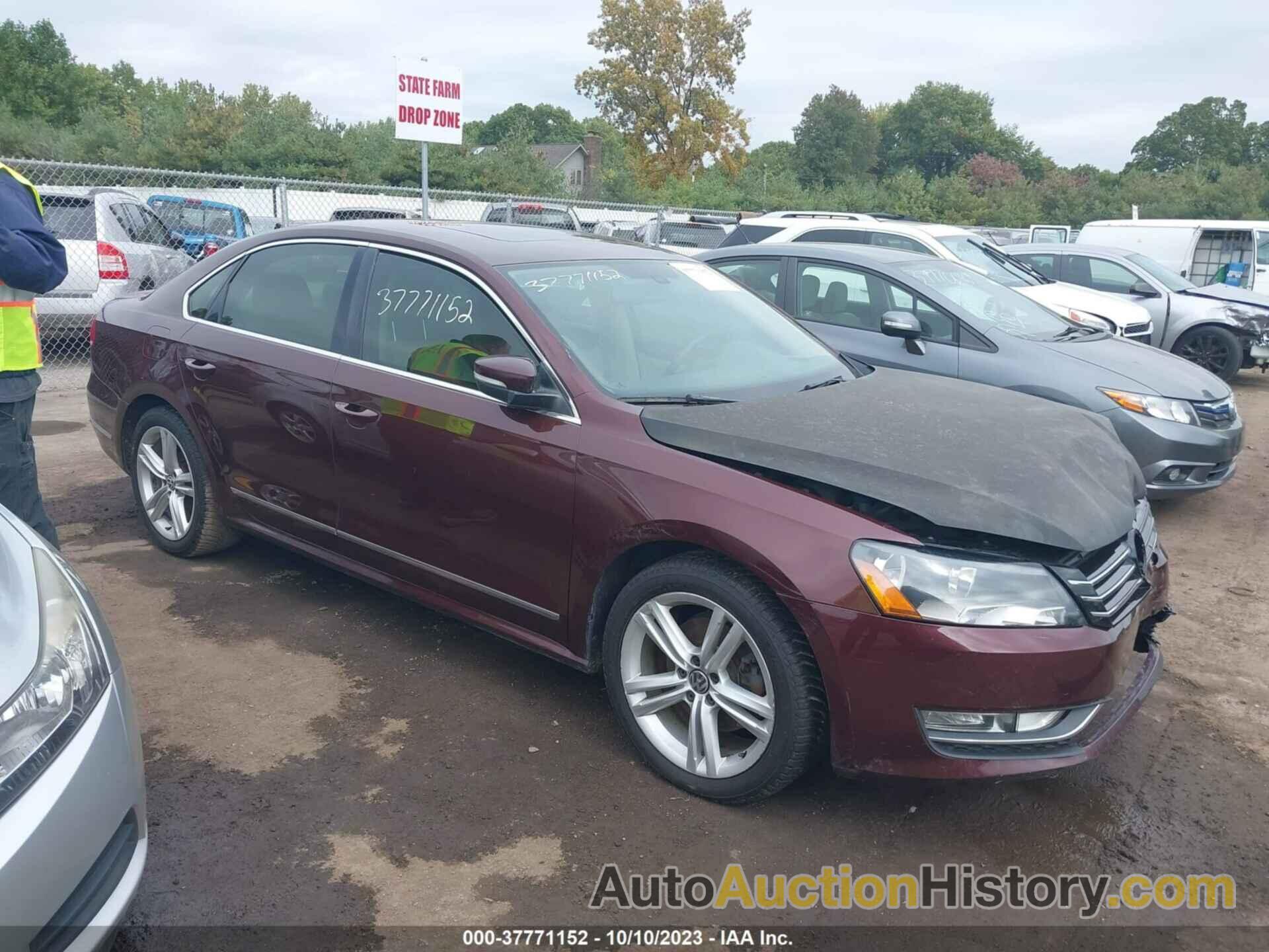 VOLKSWAGEN PASSAT TDI SEL PREMIUM, 1VWCN7A30DC128742