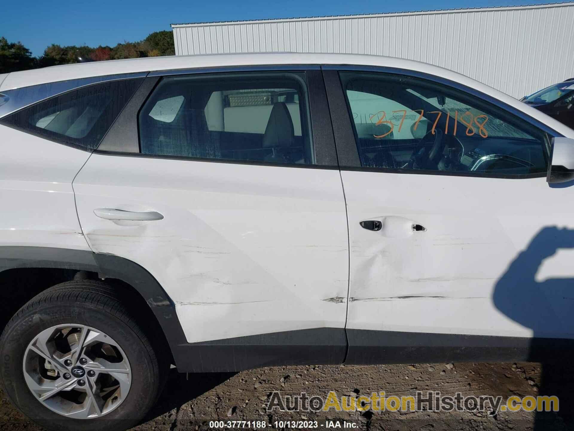 HYUNDAI TUCSON SE, 5NMJACAEXPH242916