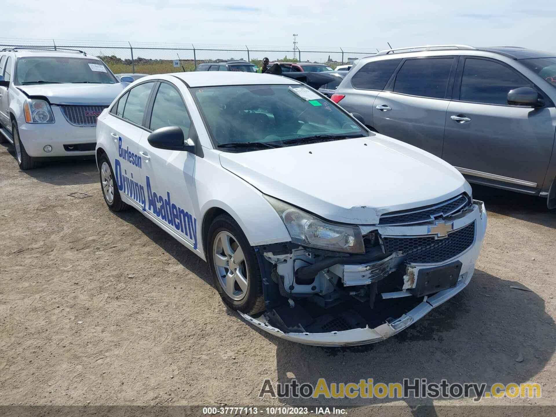 CHEVROLET CRUZE LS AUTO, 1G1PA5SH4E7354476