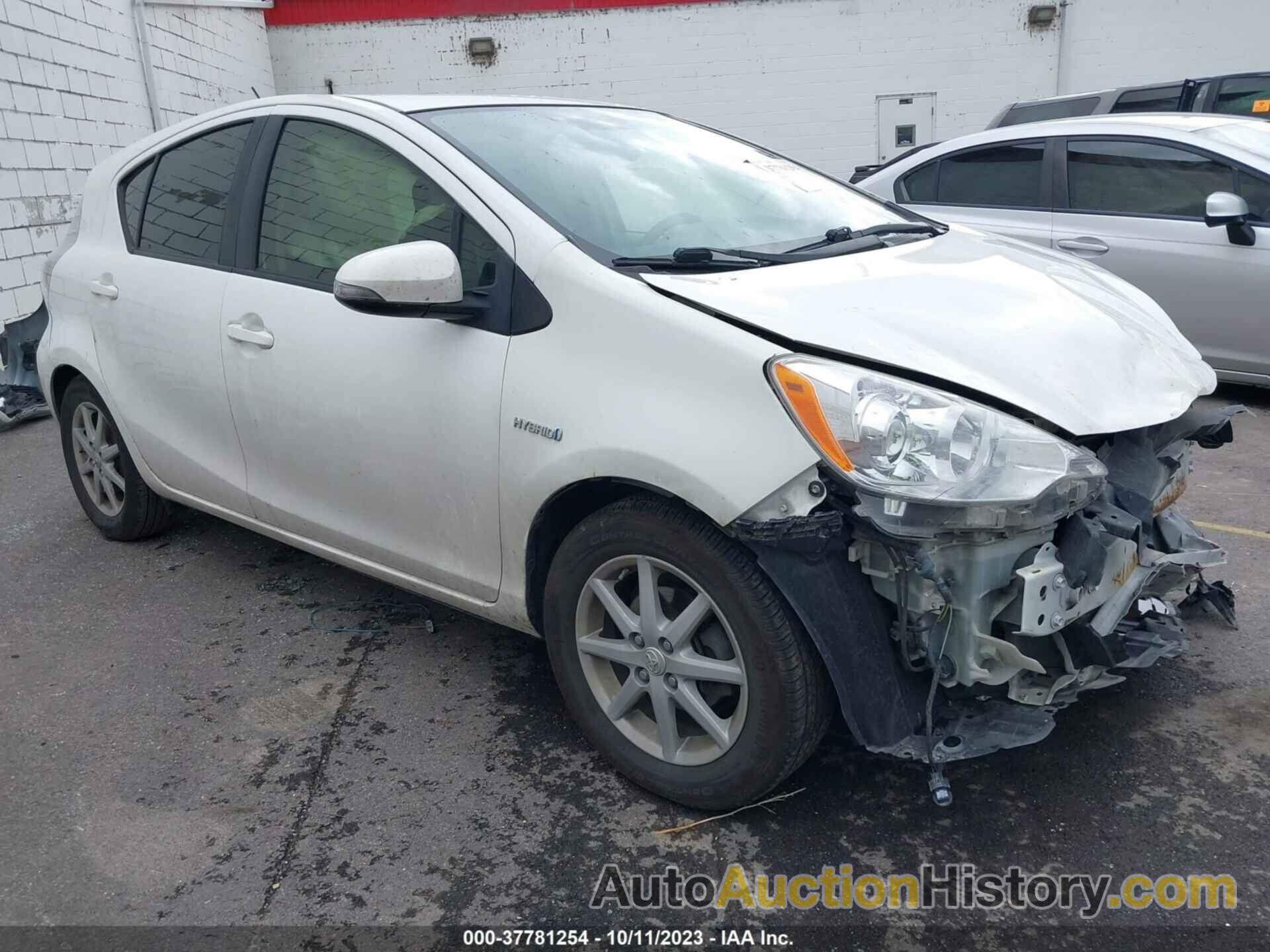 TOYOTA PRIUS C ONE/TWO/THREE/FOUR, JTDKDTB35C1509943