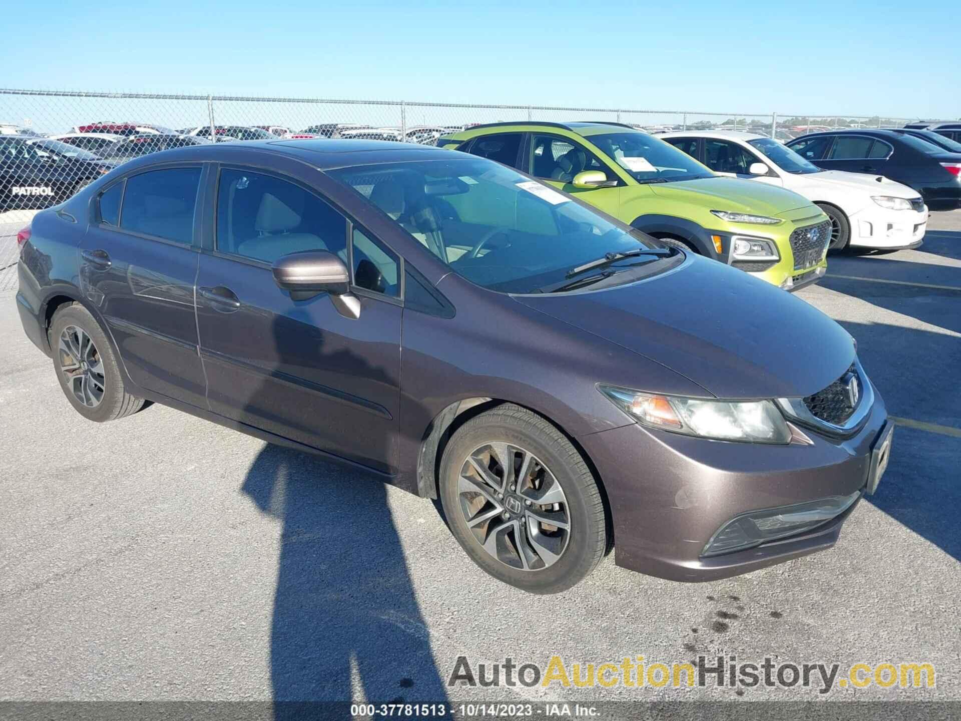 HONDA CIVIC SEDAN EX, 19XFB2F88FE028545