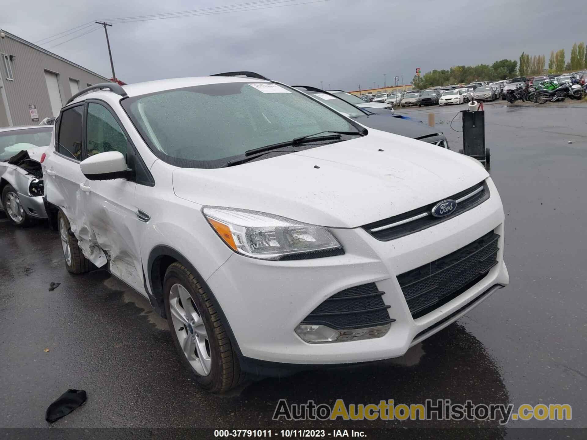 FORD ESCAPE SE, 1FMCU0GX5GUC11858