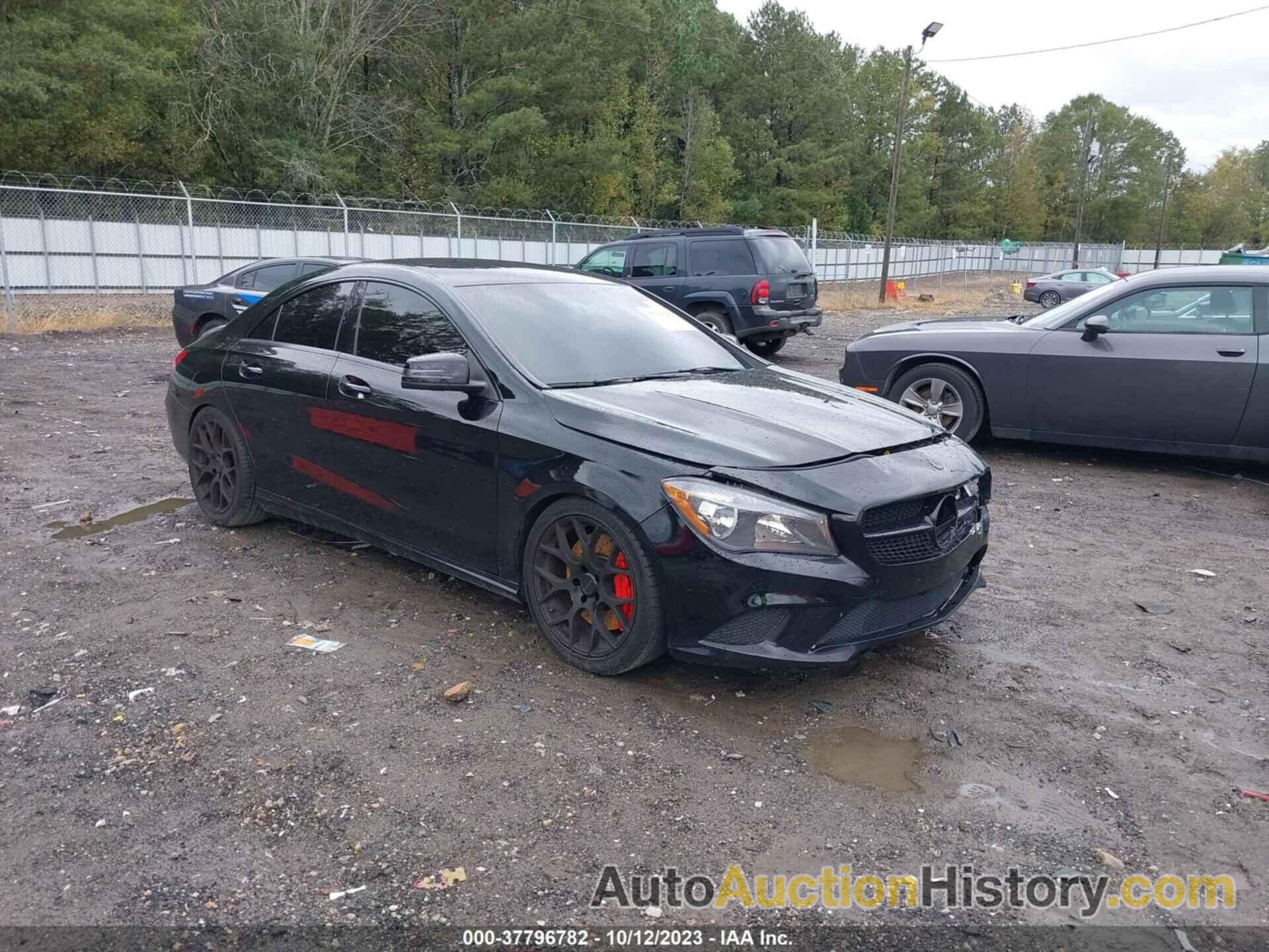 MERCEDES-BENZ CLA 250, WDDSJ4EB1EN137407