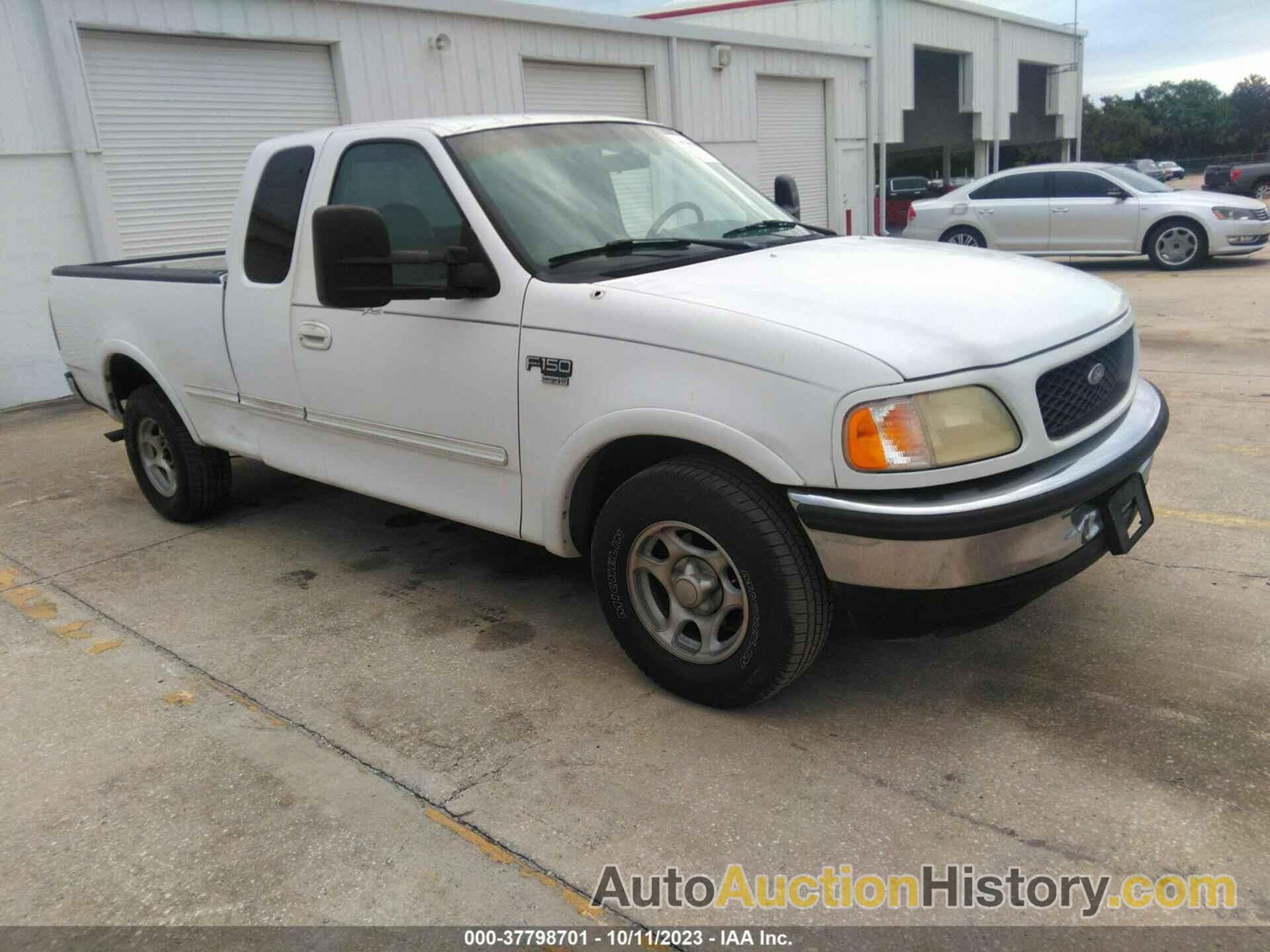 FORD F-150, 1FTZX1765WNA13700