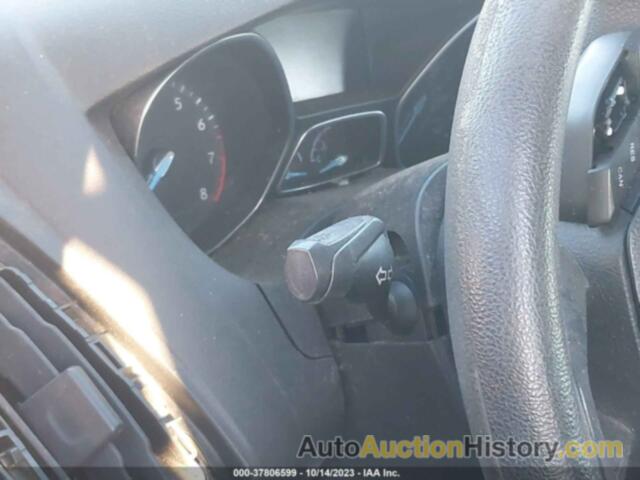 FORD FOCUS SE, 1FADP3K29JL287079