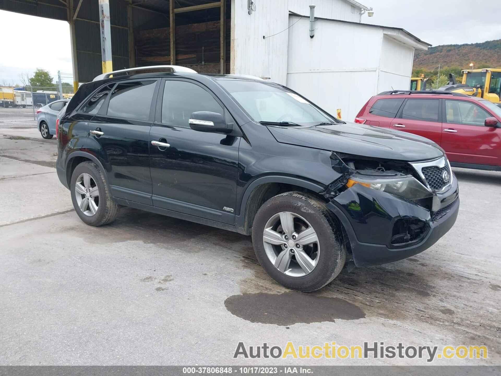 KIA SORENTO EX, 5XYKUDA26DG367814