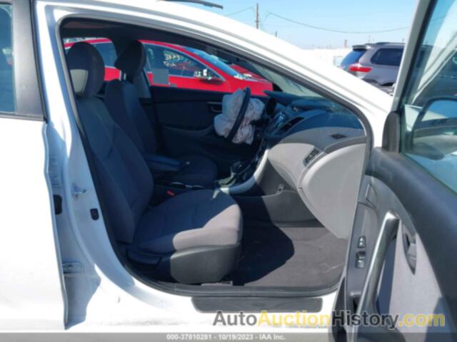 HYUNDAI ELANTRA SE, 5NPDH4AE4EH490142