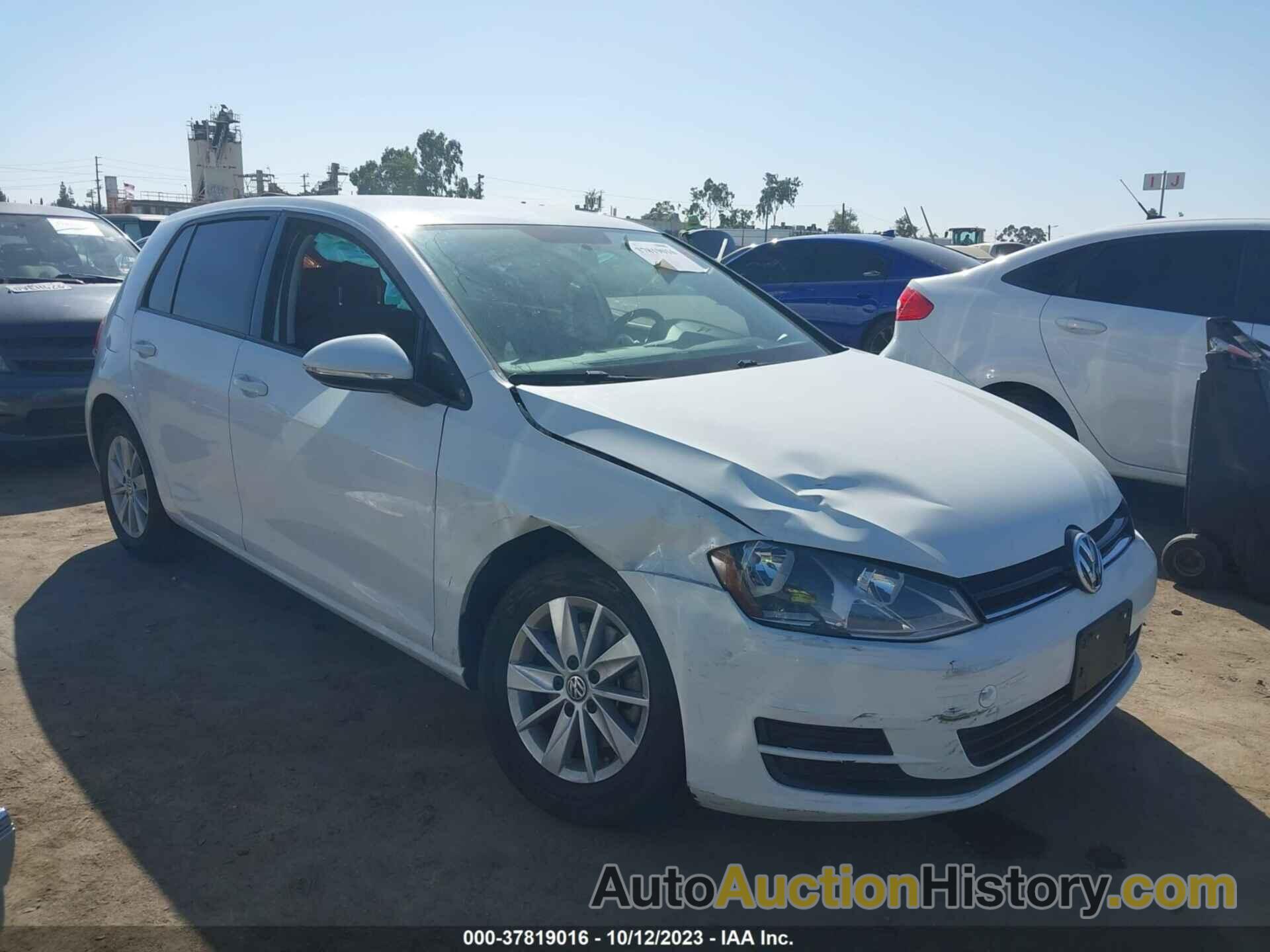 VOLKSWAGEN GOLF TSI S, 3VW217AU5GM021110