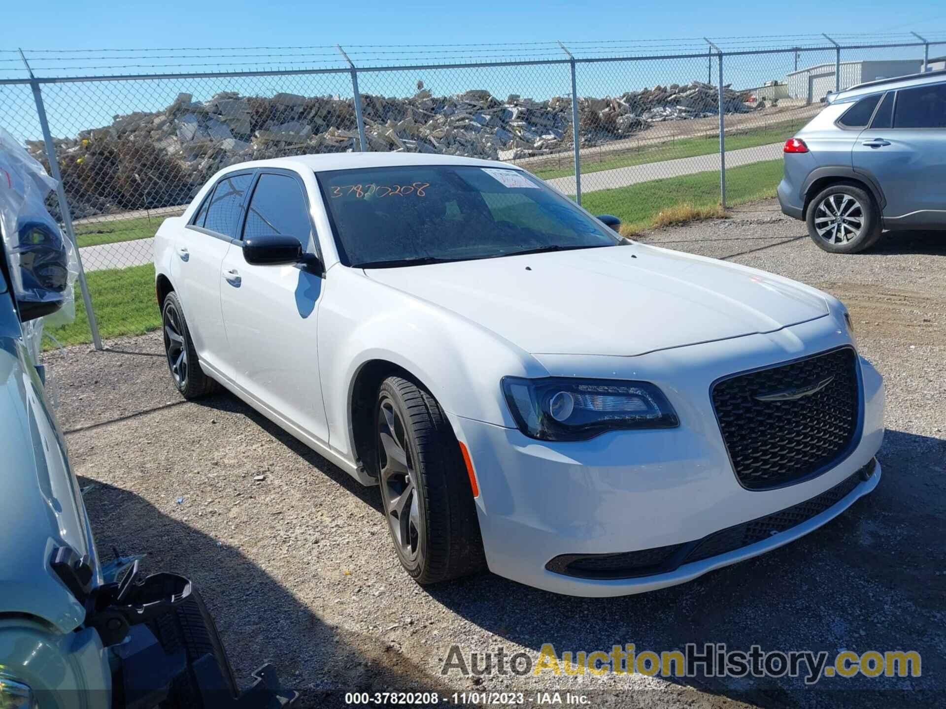 CHRYSLER 300 TOURING, 2C3CCAAG8NH184620