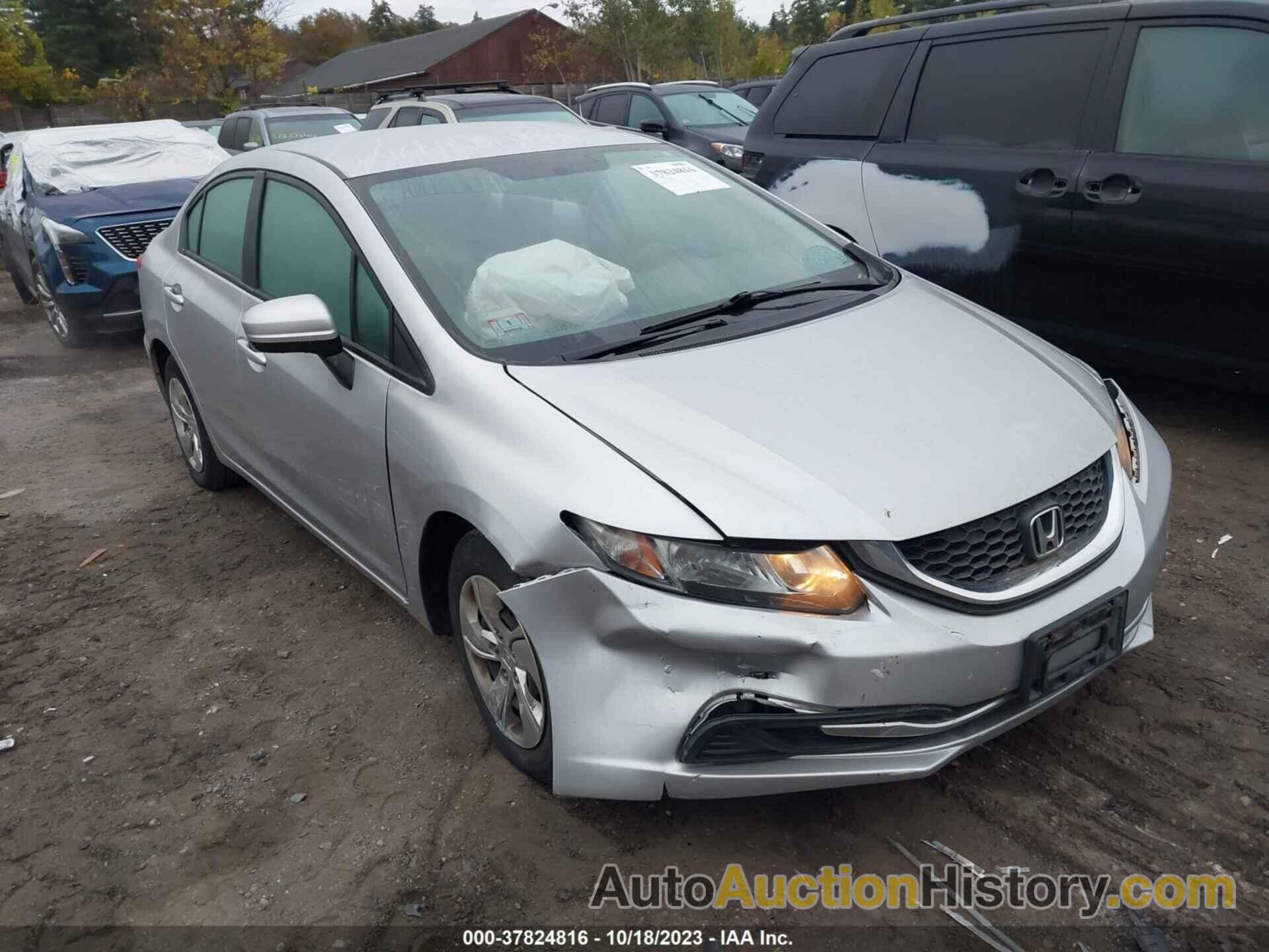 HONDA CIVIC SEDAN LX, 19XFB2F5XFE214920