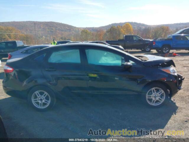 FORD FIESTA SE, 3FADP4BJXKM156269