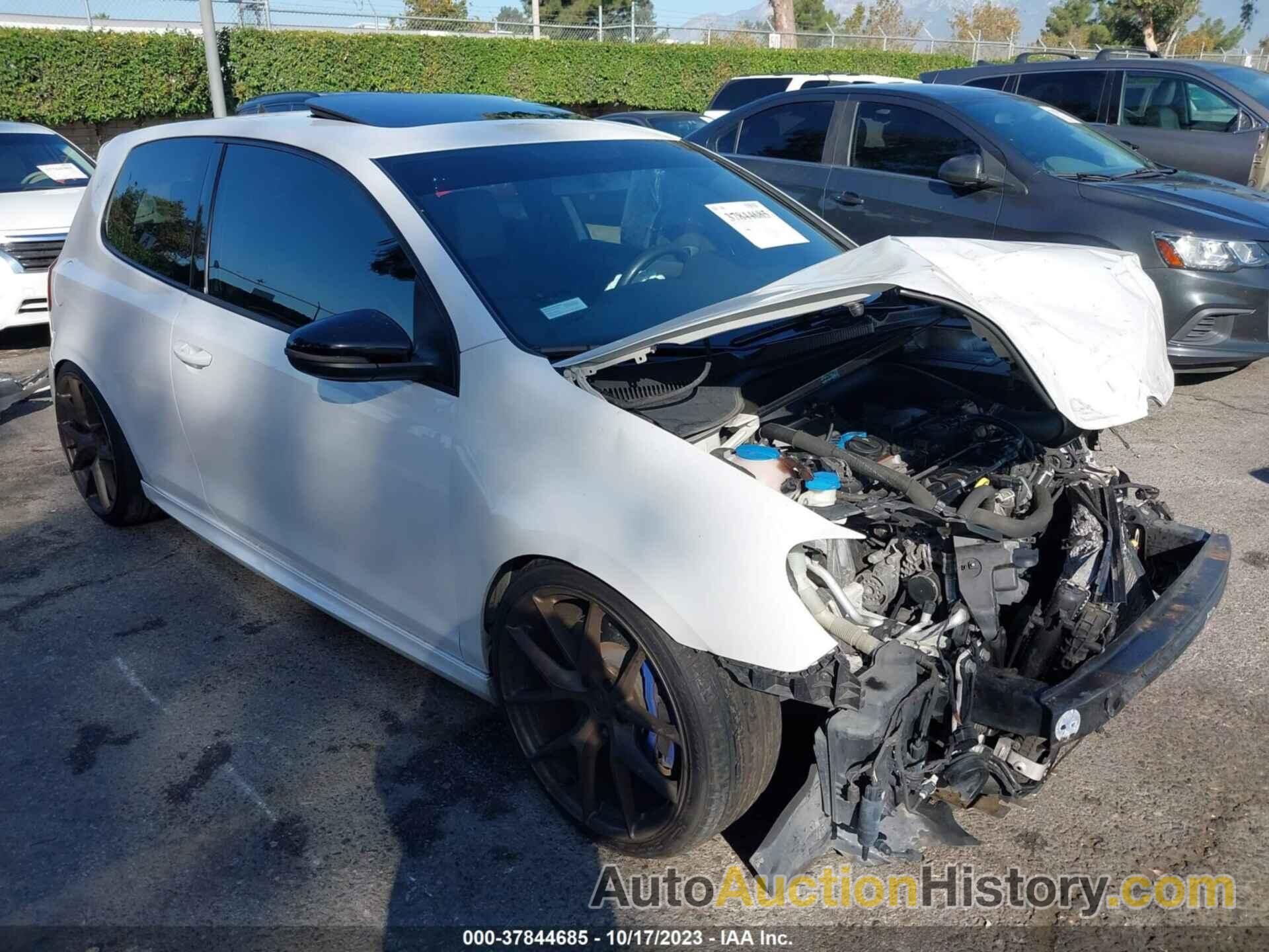 VOLKSWAGEN GOLF R W/SUNROOF & NAVI, WVWRF7AJ8CW299826