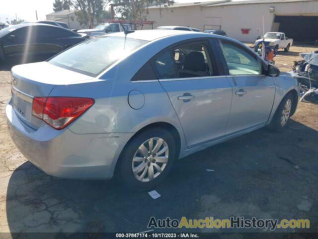 CHEVROLET CRUZE LS, 1G1PC5SH5B7247636