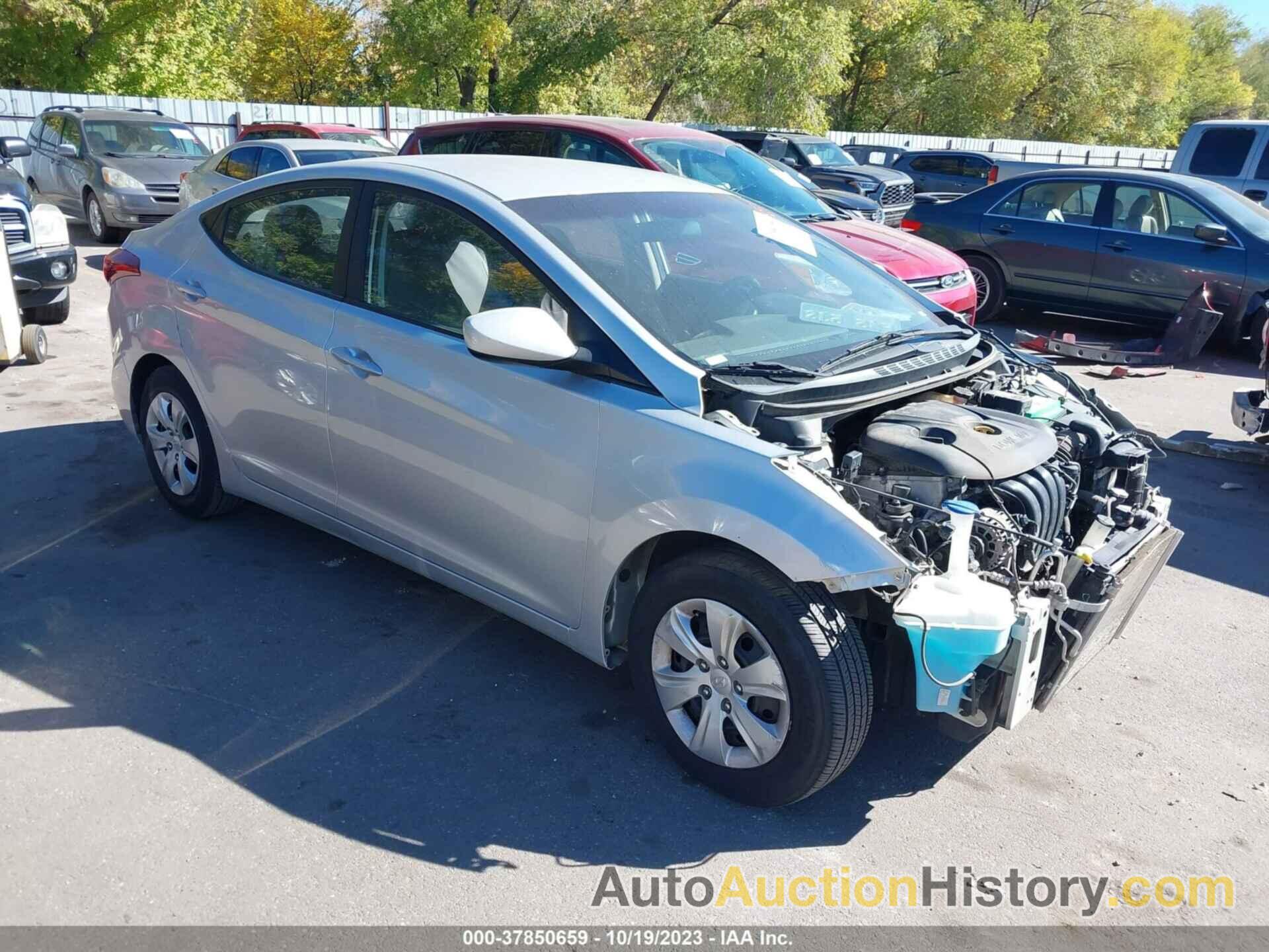 HYUNDAI ELANTRA SE, 5NPDH4AEXGH739398