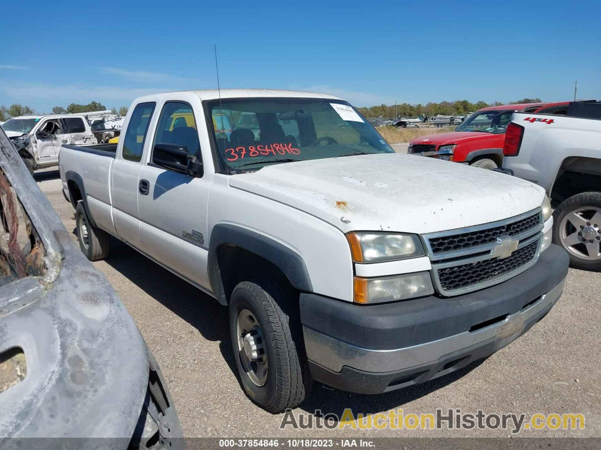 CHEVROLET SILVERADO 2500HD CLASSIC WORK TRUCK, 1GCHC29DX7E123104