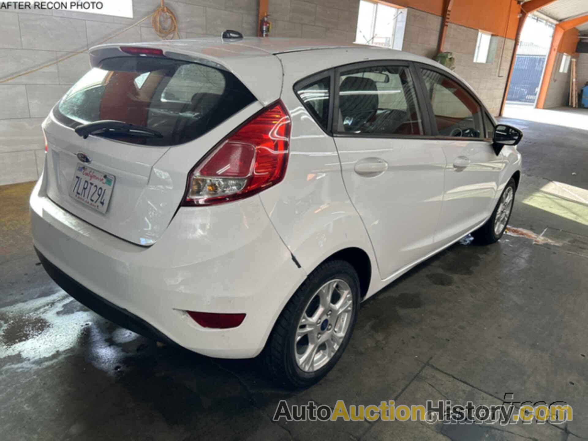 FORD FIESTA SE, 3FADP4EJ2FM206003