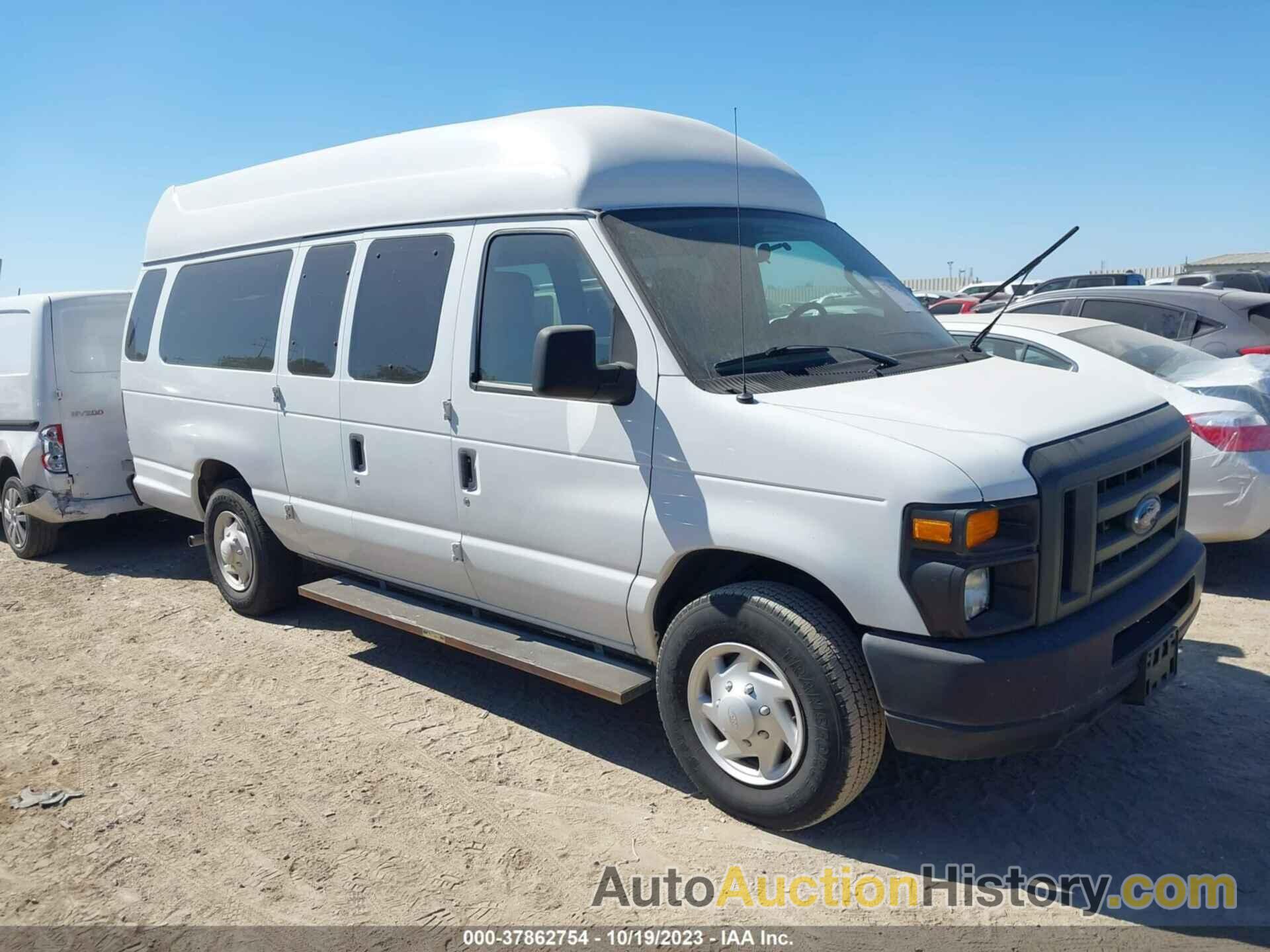 FORD ECONOLINE CARGO VAN COMMERCIAL/RECREATIONAL, 1FTNS24W19DA30057