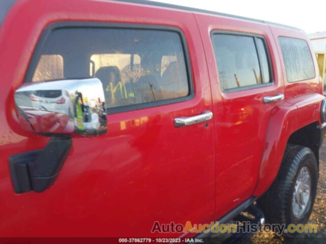 HUMMER H3 SUV, 5GTDN13E278209325