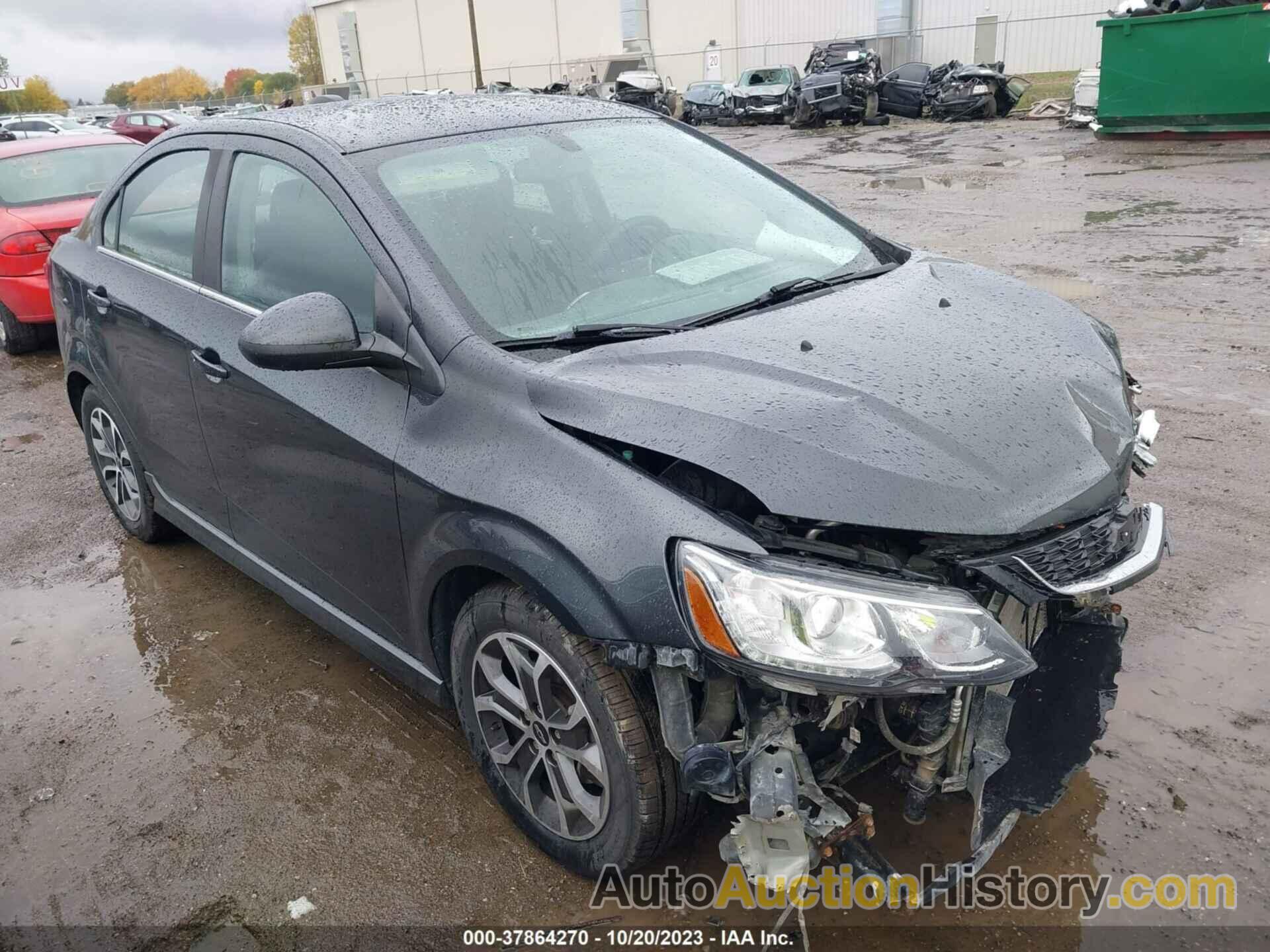 CHEVROLET SONIC LT, 1G1JD5SH2J4104467