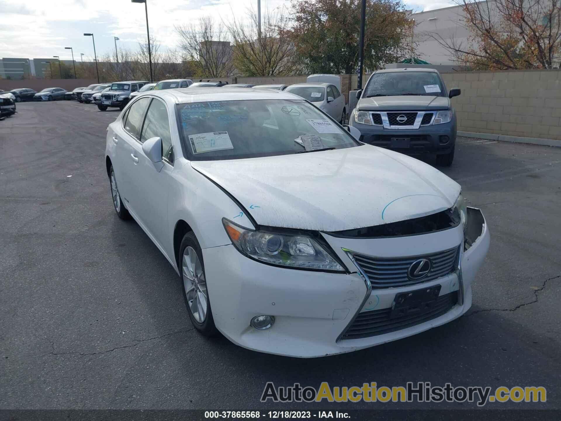 LEXUS ES 300H HYBRID, JTHBW1GG5E2052248