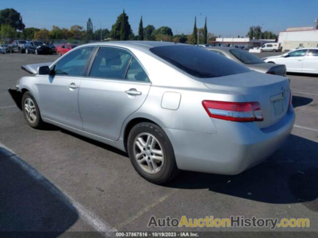 TOYOTA CAMRY LE, 4T4BF3EK3BR202637