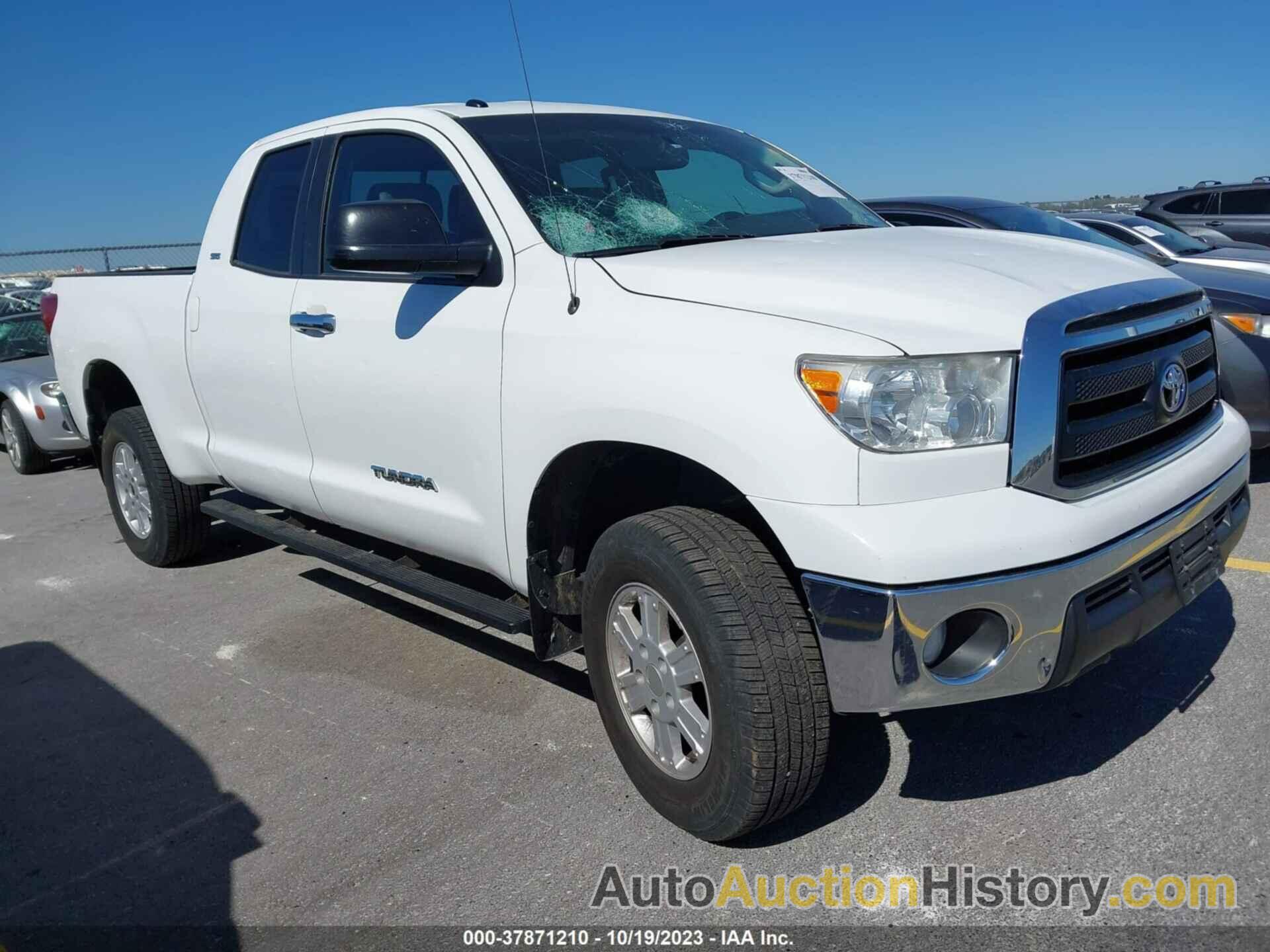 TOYOTA TUNDRA 2WD TRUCK, 5TFRM5F11BX033558