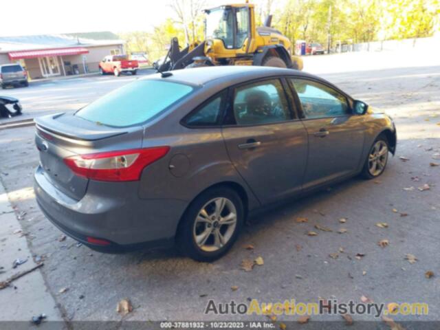 FORD FOCUS SE, 1FAHP3F26CL461219