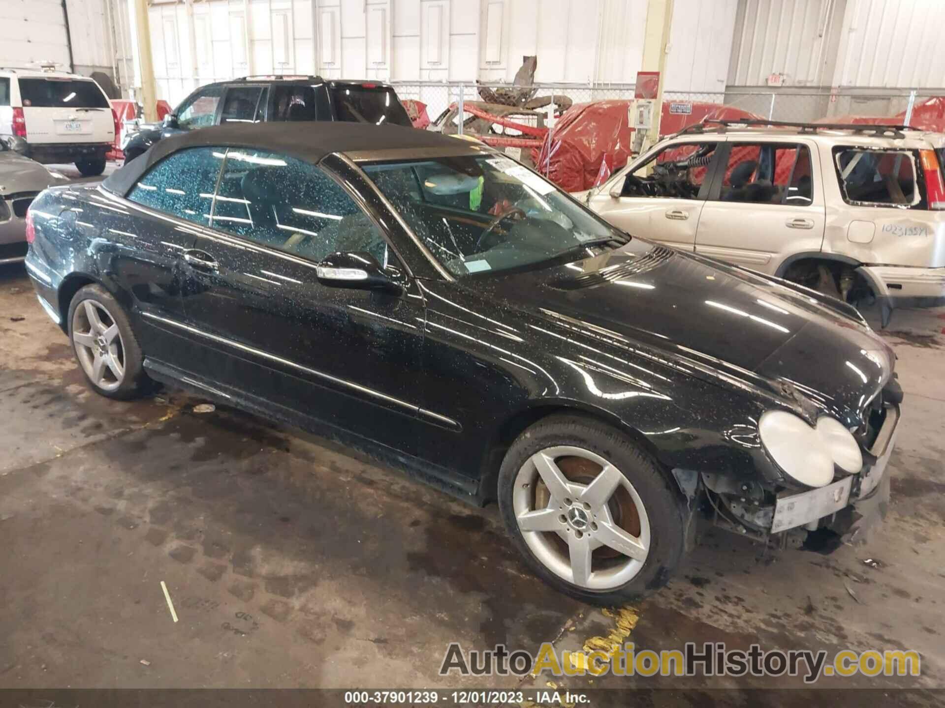 MERCEDES-BENZ CLK 500, WDBTK75G15T049623