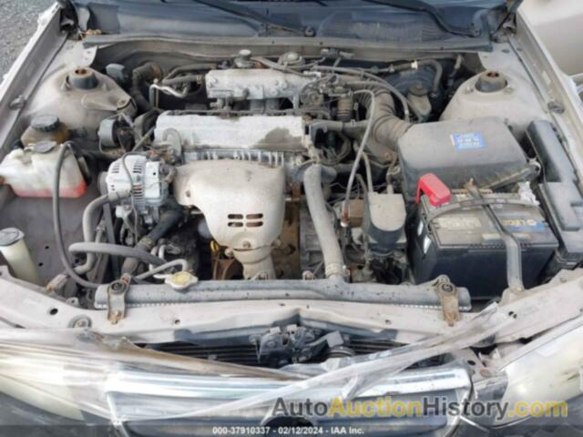 TOYOTA CAMRY CE/LE/XLE, 4T1BG22K6YU928636