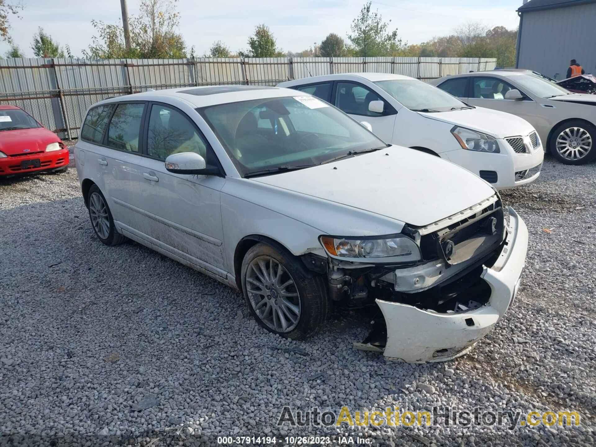 VOLVO V50 2.4L, YV1MW382192486711